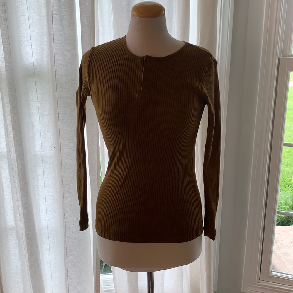 The ribbed top